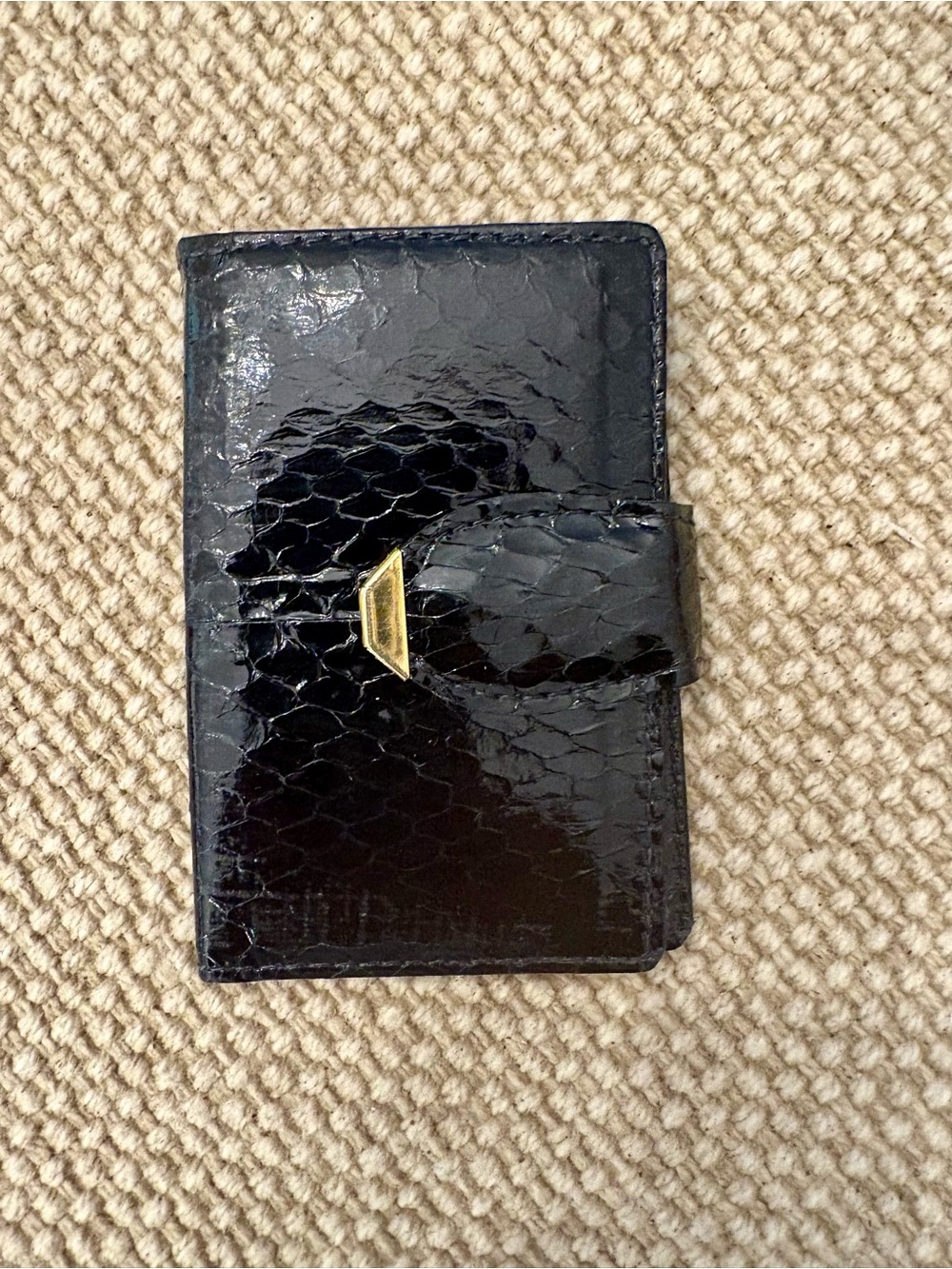 Hugo Bosca Co. black keycase. Whipsnake
